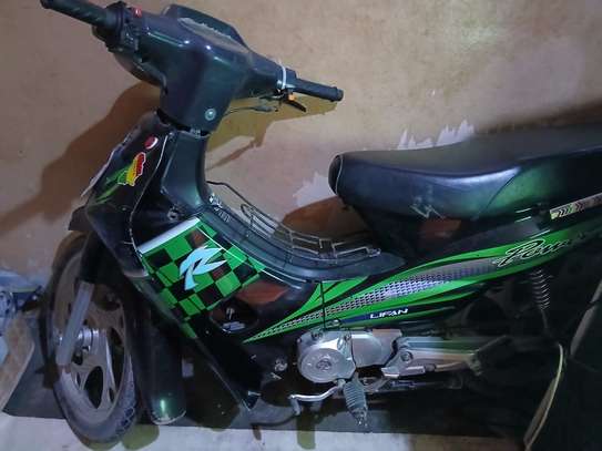 Moto en bon état à vendre avec carte à grise image 2