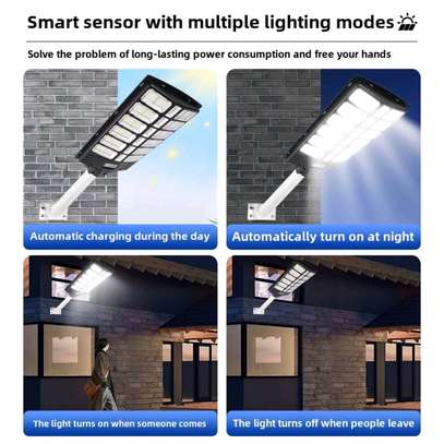 Lampadaire Solaire 2600W image 3