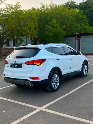 HYUNDAI SANTA FE 2018 image 3