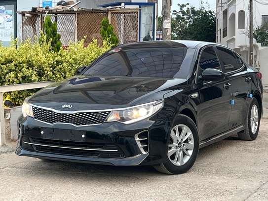 KIA K5 image 2