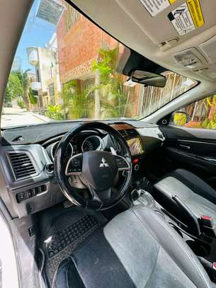 Mitsubishi rvr GT 2015 image 8