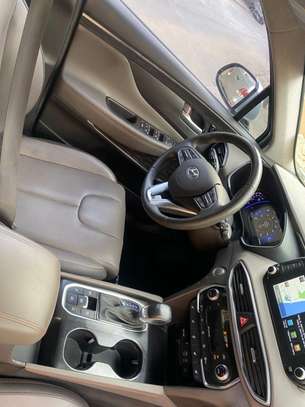 Hyundai SANTA FE ULTIMATE image 7