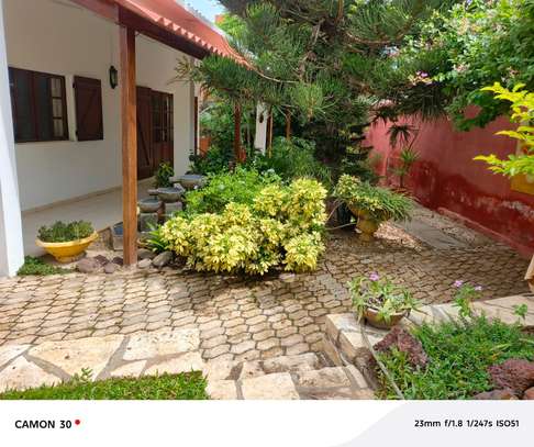 VIRAGE: très belle Villa à vendre 633 m2 – TF image 2