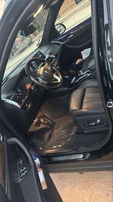 BMW X3 2019 Full options image 6