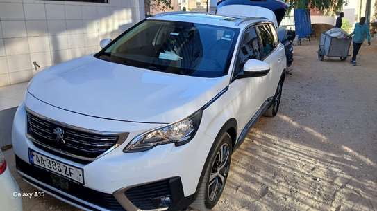 Peugeot 5008 image 6
