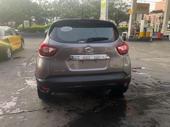 Renault QM3 2017 image 4