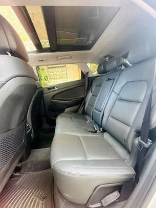 Hyundai tucson 2016 image 3