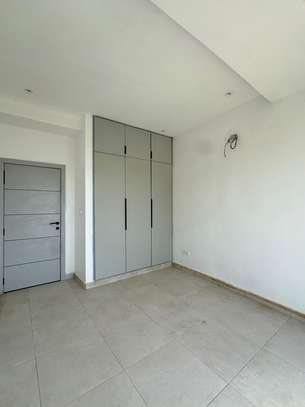 APPARTEMENT F3 A VENDRE AUX MAMELLES AVEC VUE MER image 12