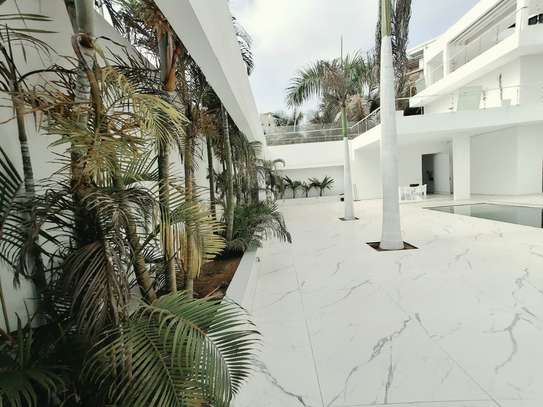 VILLA  A LOUE DAKAR VIRAGE  R+2 image 5