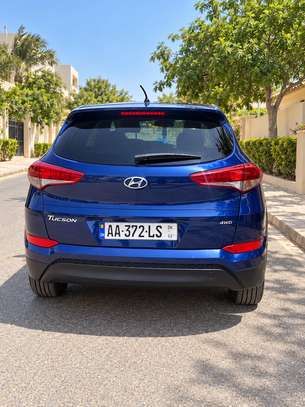 Hyundai Tucson automatique à louer à Saly image 6