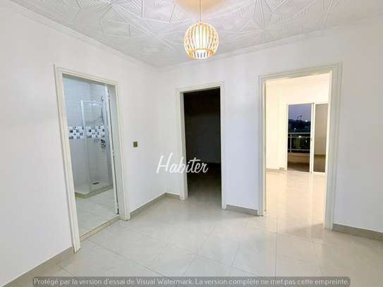 Appartement spacieux à vendre au cœur de à Cité Keur Gorgui image 3