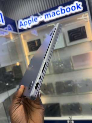 MacBook Pro M2 Pro 14 pouces Ram 32Go SSD 512Go image 5