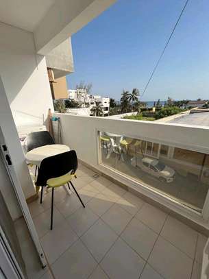 Très bel appartement meublé aux almadies image 11