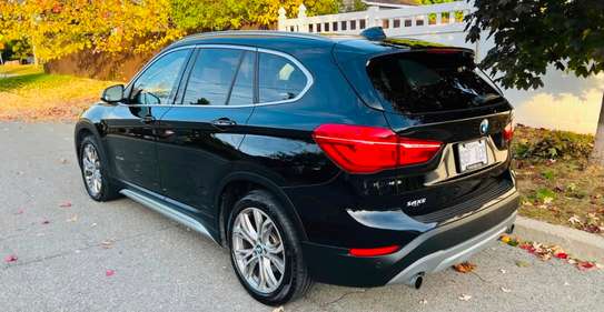 BMW X1 xdrive 28i image 4