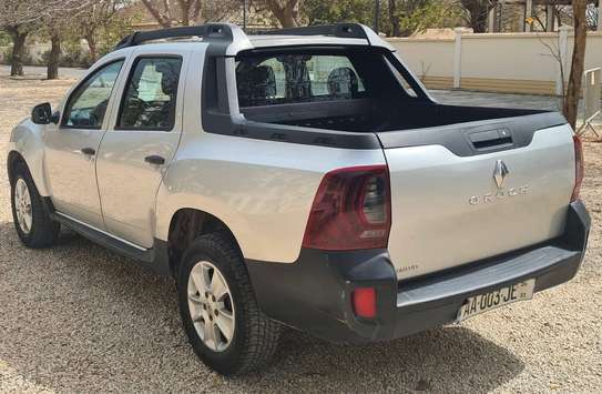 Renault Oroch 2018 image 13