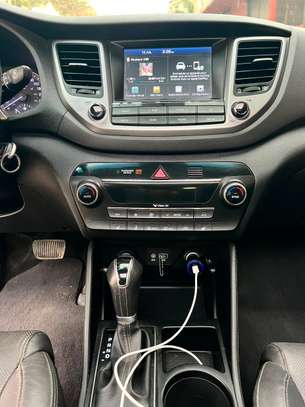 HYUNDAI TUCSON Année :2017 image 7