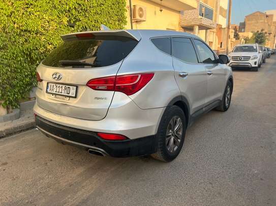 Hyundai Santa Fe 2015 image 9