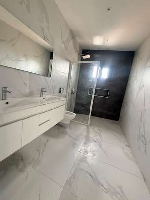 Location appartements 4 pièces - Mermoz image 5