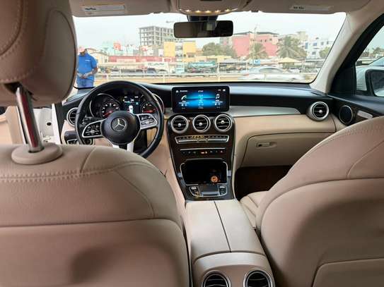 Mercedes-Benz Glc 300 image 5
