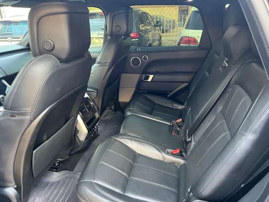 Ranger rover sport 2018 image 9