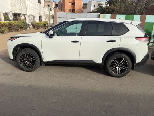 Nissan Rogue 2021 image 2