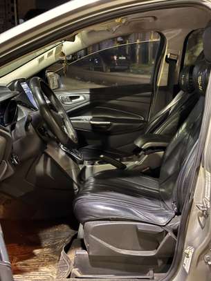 Ford Escape image 5