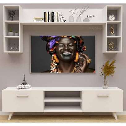 Table TV image 2