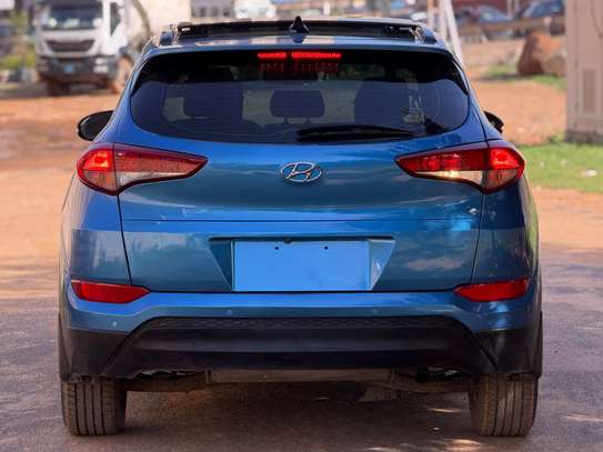 Hyundai Tucson image 5