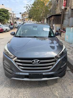 Hyundai Tucson limited 2017 image 2