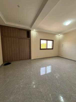 APPARTEMENT F3 À LOUER – OUAKAM image 9