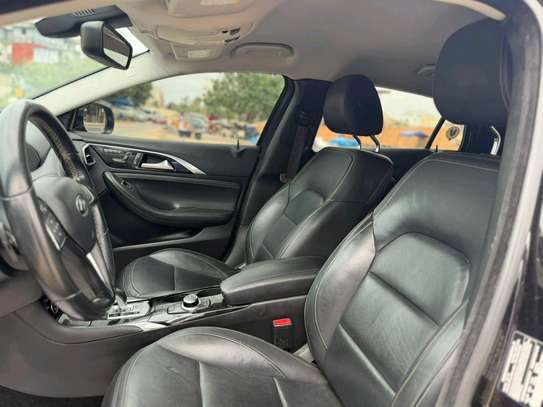 Infinity QX30 AWD 2018 image 5