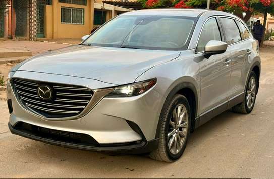Mazda CX9 image 5