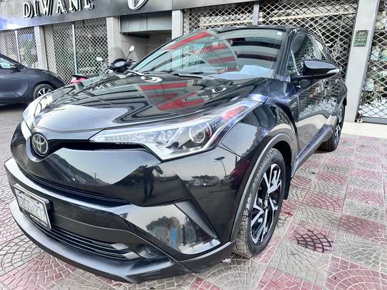 Toyota C-HR 2018 image 2