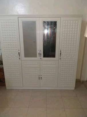Armoire marron et blanc image 14