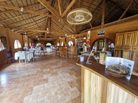 Baobab Lodge image 5