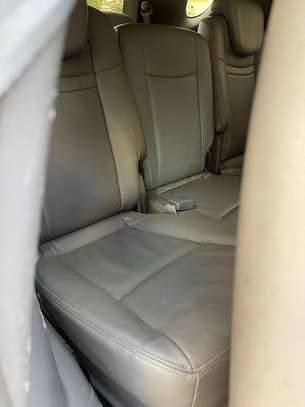 Ssangyong TURISMO 2015, 9 places image 7