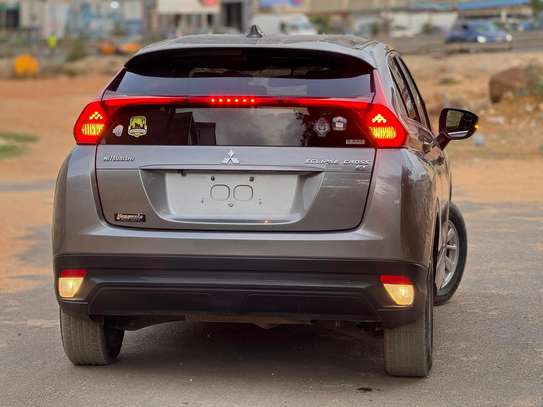 Mitsubishi Eclipse Cross image 11