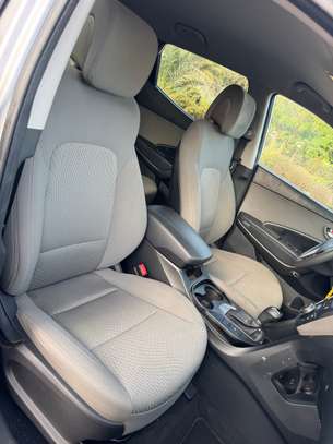 Hyundai SantaFe 2018 automatique essence image 10