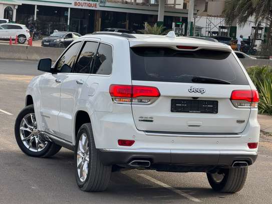 Jeep Grand Cherokee 4x4 SUV blanc spacieux image 10