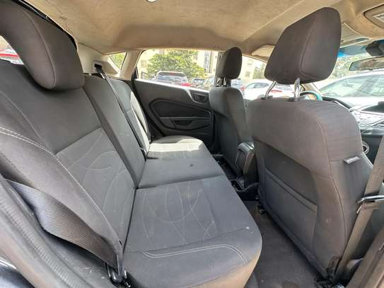 Ford fiesta 2019 image 6
