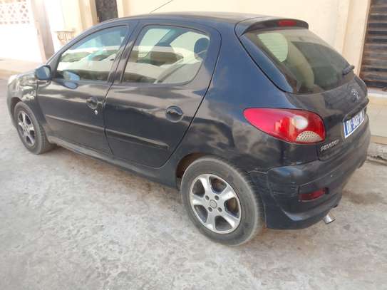 Peugeot 206+ image 4