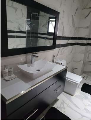 APPARTEMENT MEUBLÉ A LOUER image 6