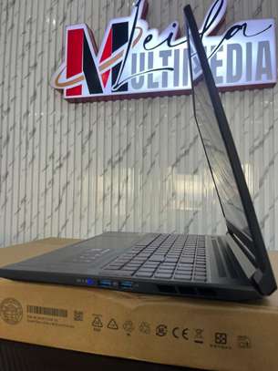 ACER NITRO RTX 5050 image 5