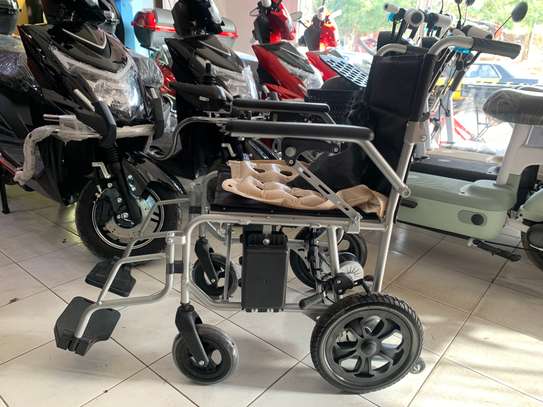 fauteuil roulant électrique image 4