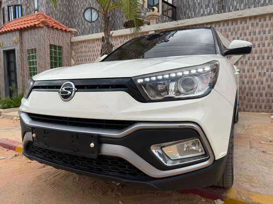 Ssangyong TIVOLI 2016 image 5