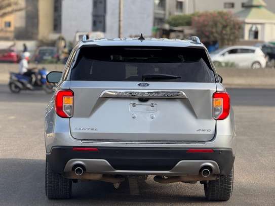 FORD EXPLORER LIMITED ANNÉE 2021 4C 2.3L image 8