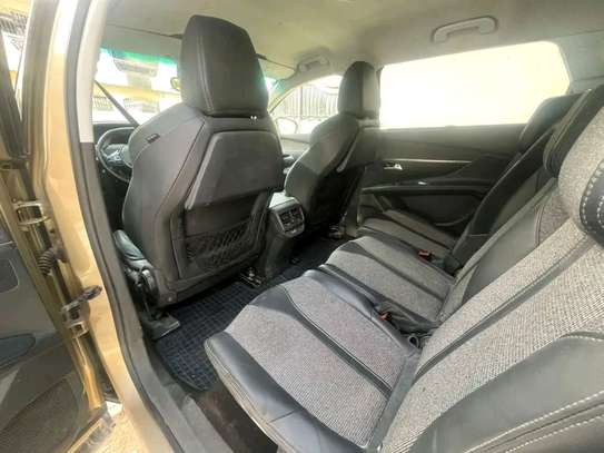 Peugeot 5008 2018 image 6