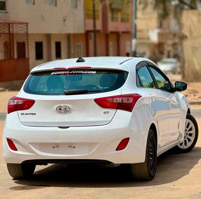HYUNDAI ELANTRA GT 2017 image 15