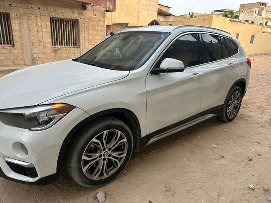 BMW  X1 image 2