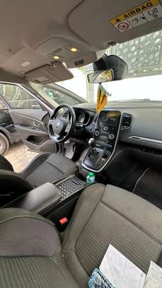 Renault scenic 2017 image 3